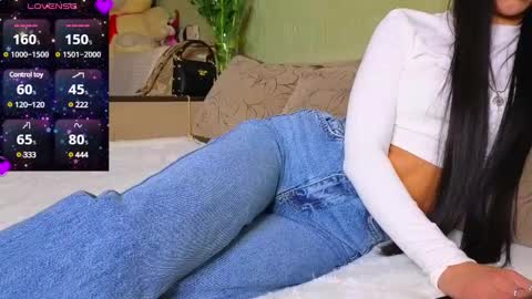 miss Anna online show from 02/02/25, 03:49
