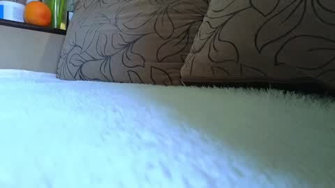 miss Anna online show from 02/11/25, 10:04