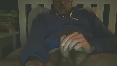 Snapshot of simeone1324 chatting on 01/23/25, 11:26 simeone1324 online show from 01/23/25, 11:26