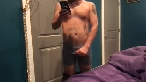 Snapshot of simi136 chatting on 12/16/25, 05:18 simi136 online show from 12/16/25, 05:18