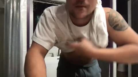 Snapshot of simi136 chatting on 02/20/26, 08:38 simi136 online show from 02/20/26, 08:38