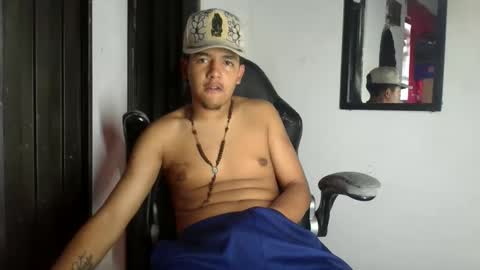 Snapshot of simon222_hot chatting on 04/02/26, 05:54 simonxxl online show from 04/02/26, 05:54