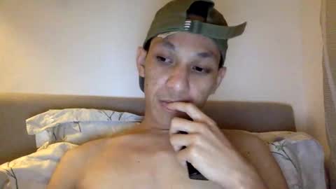 Snapshot of simon50012 chatting on 02/01/26, 12:59 TwinkSimon online show from 02/01/26, 12:59