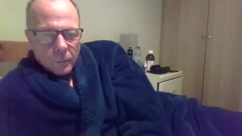 Snapshot of simon56691 chatting on 02/05/25, 06:37 simon56691 online show from 02/05/25, 06:37