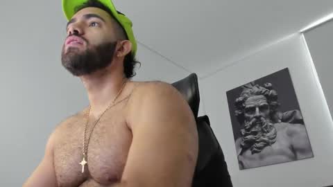 simon_leon01 online show from 06/04/26, 12:33