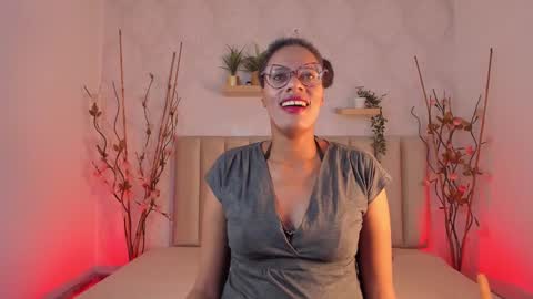 Snapshot of simona_brooke chatting on 10/03/25, 08:17 simona_brooke online show from 10/03/25, 08:17