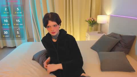 Snapshot of simona_rain chatting on 01/19/25, 11:45 Simona online show from 01/19/25, 11:45