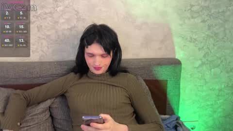 Snapshot of simona_rain chatting on 02/27/25, 08:06 Simona online show from 02/27/25, 08:06
