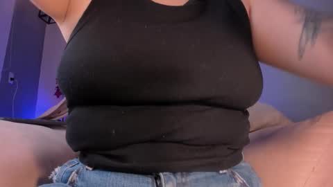 Snapshot of simonastar_ chatting on 02/24/26, 01:09 simonastar_ online show from 02/24/26, 01:09