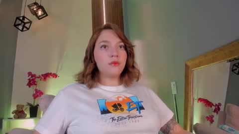 Snapshot of simonastar_ chatting on 02/27/26, 01:11 simonastar_ online show from 02/27/26, 01:11