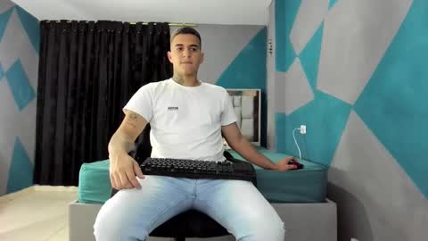 SIMON KELER online show from 03/05/25, 01:10