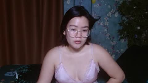 Snapshot of simply_niki chatting on 02/12/26, 11:38 zia online show from 02/12/26, 11:38