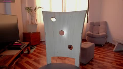 zoe online show from 02/04/25, 07:33