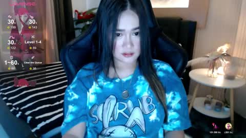 Snapshot of simplykhate chatting on 11/07/25, 02:11 Adrianna Fowler online show from 11/07/25, 02:11