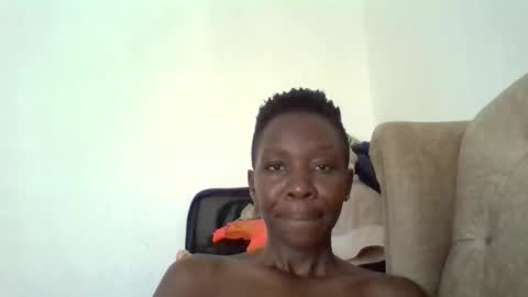 simplyloy33 online show from 10/20/25, 11:43