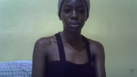 simplyloy33 online show from 04/17/26, 07:00