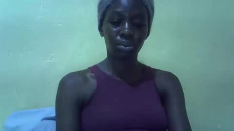 simplyloy33 online show from 04/17/26, 07:06