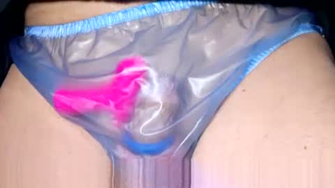 Snapshot of simson33 chatting on 02/26/25, 09:53 simson33 online show from 02/26/25, 09:53