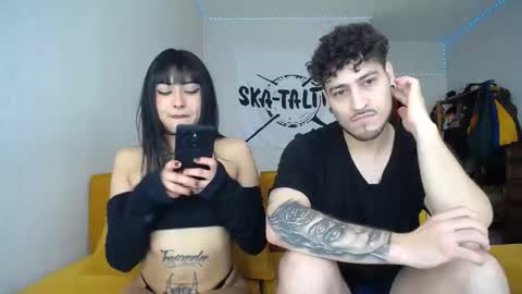 Sofi wed. - sat. 11am - 11 pm and Santi with Sofi sun.. - tue. 11 am - 5 pm  europe online show from 01/14/26, 10:43