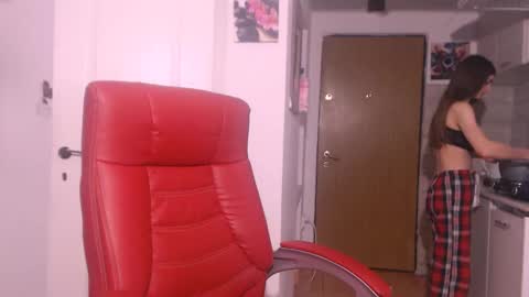 simyhvn online show from 10/23/25, 04:50