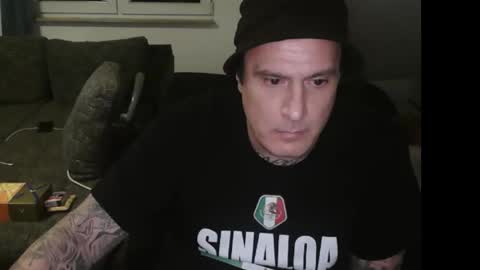 sinalco1975 online show from 09/13/25, 03:06