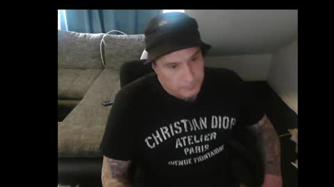 sinalco1975 online show from 03/31/26, 03:01