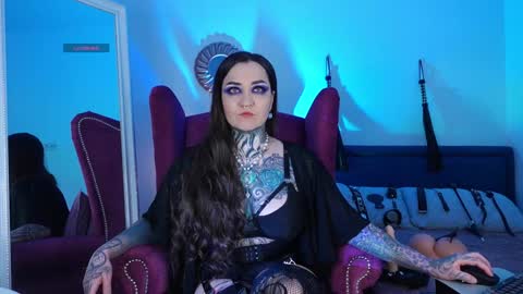 Snapshot of sindeleros chatting on 01/13/25, 01:39 Ms. Sindel online show from 01/13/25, 01:39