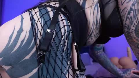 Snapshot of sindeleros chatting on 03/07/25, 02:12 Ms. Sindel online show from 03/07/25, 02:12