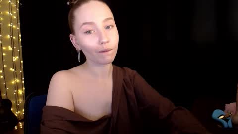 Snapshot of sindiwatsoon chatting on 02/05/26, 01:27 Sindi online show from 02/05/26, 01:27