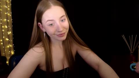 Sindi online show from 04/29/26, 01:37