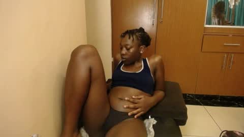 Elsy online show from 04/18/26, 07:58