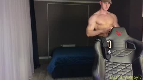 Richard online show from 02/07/25, 04:35