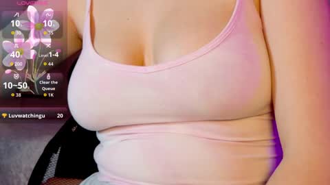 Snapshot of sinful_kittyy chatting on 06/08/26, 09:04 Kate online show from 06/08/26, 09:04