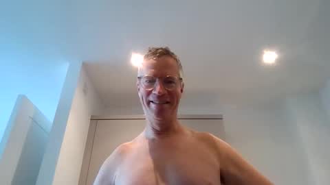 Snapshot of sinfulpulse69 chatting on 06/01/26, 08:38 sinfulpulse69 online show from 06/01/26, 08:38