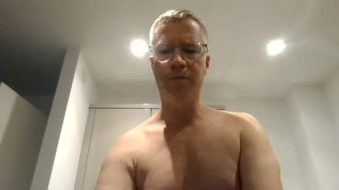 Snapshot of sinfulpulse69 chatting on 06/13/26, 08:40 sinfulpulse69 online show from 06/13/26, 08:40