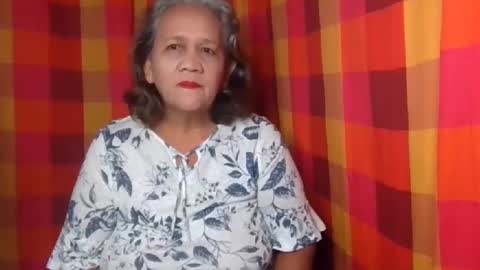 Snapshot of single_momma68 chatting on 01/06/25, 01:19 Single momma68 online show from 01/06/25, 01:19