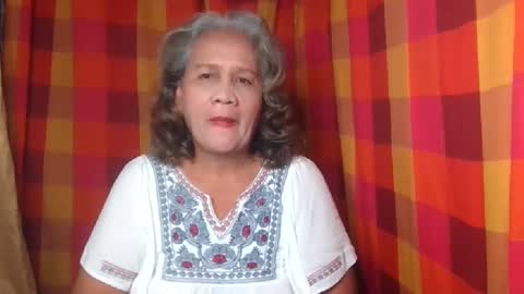 Snapshot of single_momma68 chatting on 01/07/25, 10:54 Single momma68 online show from 01/07/25, 10:54