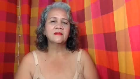 Snapshot of single_momma68 chatting on 01/13/25, 06:16 Single momma68 online show from 01/13/25, 06:16