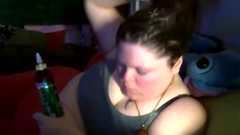 Snapshot of siofra chatting on 09/29/25, 08:24 Siofra online show from 09/29/25, 08:24