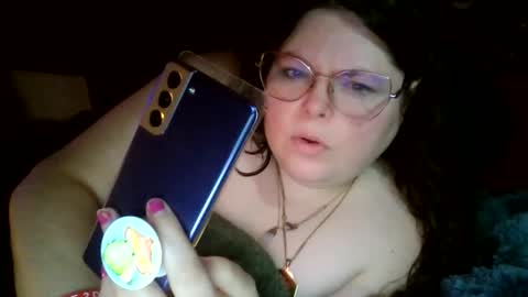 Snapshot of siofra chatting on 11/05/25, 07:03 Siofra online show from 11/05/25, 07:03