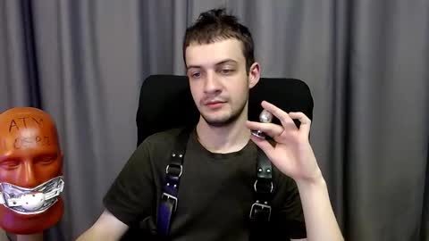 Sir Damien online show from 09/15/25, 02:55