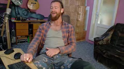 Snapshot of sir_pelo_iv chatting on 09/18/25, 06:15 I am The Fourth and only Sir. Pelo online show from 09/18/25, 06:15