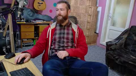 Snapshot of sir_pelo_iv chatting on 10/12/25, 11:31 I am The Fourth and only Sir. Pelo online show from 10/12/25, 11:31