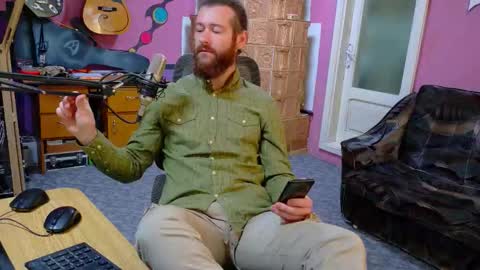 Snapshot of sir_pelo_iv chatting on 12/16/25, 12:21 I am The Fourth and only Sir. Pelo online show from 12/16/25, 12:21