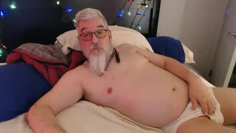 Snapshot of sirbeercan chatting on 03/01/25, 07:08 sir beer can the friendly hermit online show from 03/01/25, 07:08