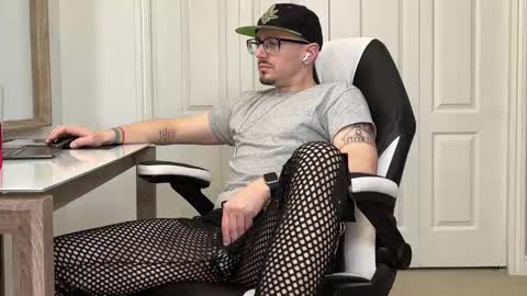 Sir Daddy McQween online show from 01/08/26, 05:48