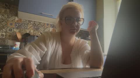 sirena2025 online show from 09/16/25, 11:11