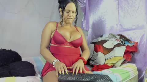 Sirena Fuentes online show from 05/11/26, 01:44