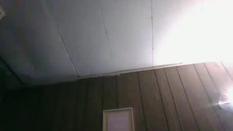 Snapshot of sirensins187 chatting on 12/17/25, 05:24 sirensins187 online show from 12/17/25, 05:24