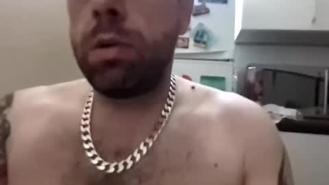 Snapshot of sirewa1885 chatting on 09/15/25, 09:48 sirewa1885 online show from 09/15/25, 09:48